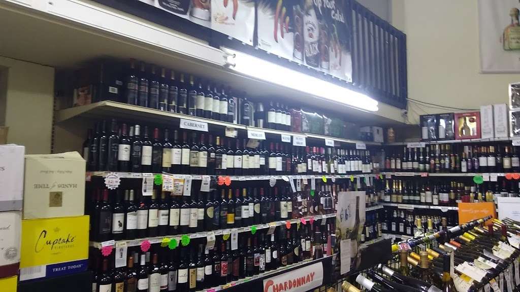 BanksVille Wine and Liquor | 18 Bedford-Banksville Rd, Bedford, NY 10506, USA | Phone: (914) 234-0847