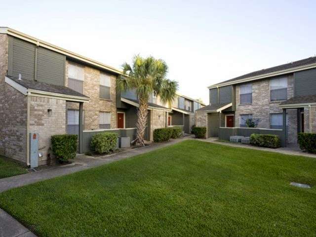 Sage Hollow Apartments | 10700 Fuqua St, Houston, TX 77089, USA | Phone: (281) 815-4082