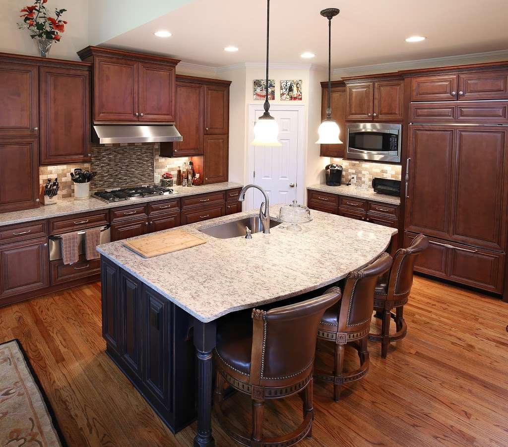 Carolina Heartwood Cabinetry | 1400 Ameron Dr, Charlotte, NC 28206 | Phone: (704) 940-1400