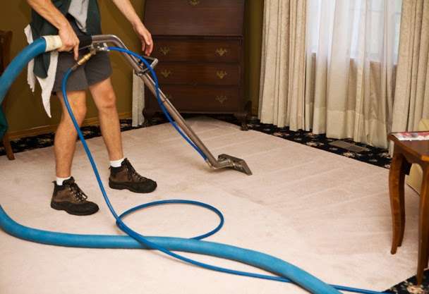 Carpet Cleaning Group | 4249 W Diversey Ave, Chicago, IL 60639, USA | Phone: (773) 570-4224