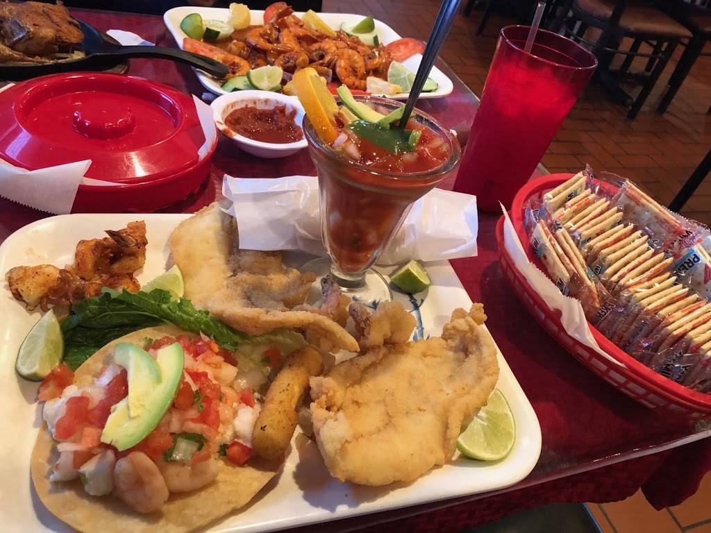 Mariscos La Marea | 601 W Northside Dr, Fort Worth, TX 76164, USA | Phone: (817) 378-8571