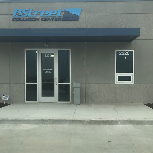 B Street Collision Center | 2220 N 99th St, Kansas City, KS 66109, USA | Phone: (913) 490-1004