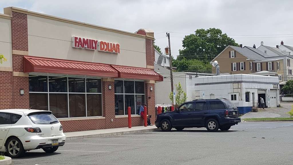 Family Dollar | 399 Farmington Ave, Pottstown, PA 19464 | Phone: (484) 326-2505