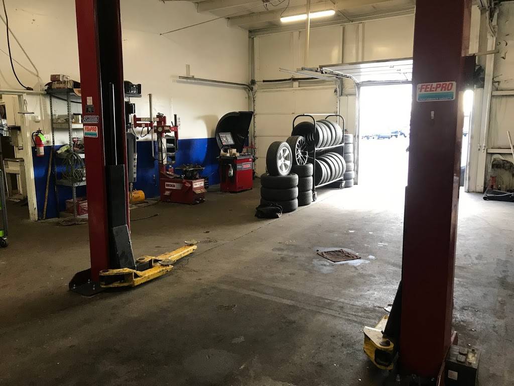 Garcia’s Auto Repair LLC in 9362 N Federal Blvd, Federal Heights, CO