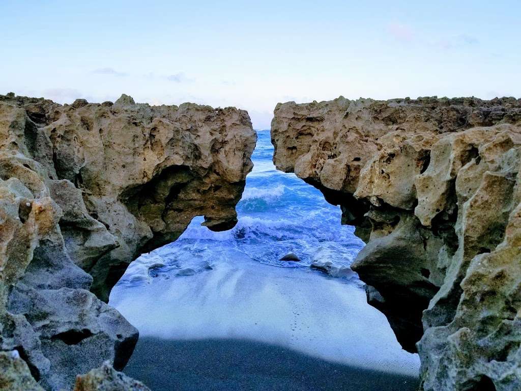 Nature Conservancy Blowing Rocks | 575 S Beach Rd, Hobe Sound, FL 33455, USA | Phone: (561) 744-6668