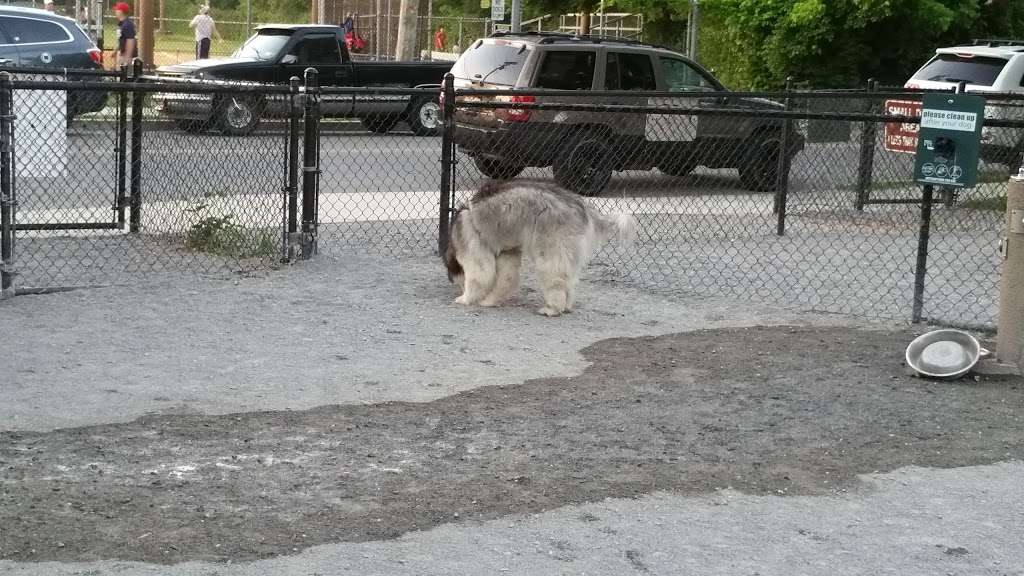 Bark Park - Off-Leash Dog Run | 465 Main St E, White Plains, NY 10604, USA