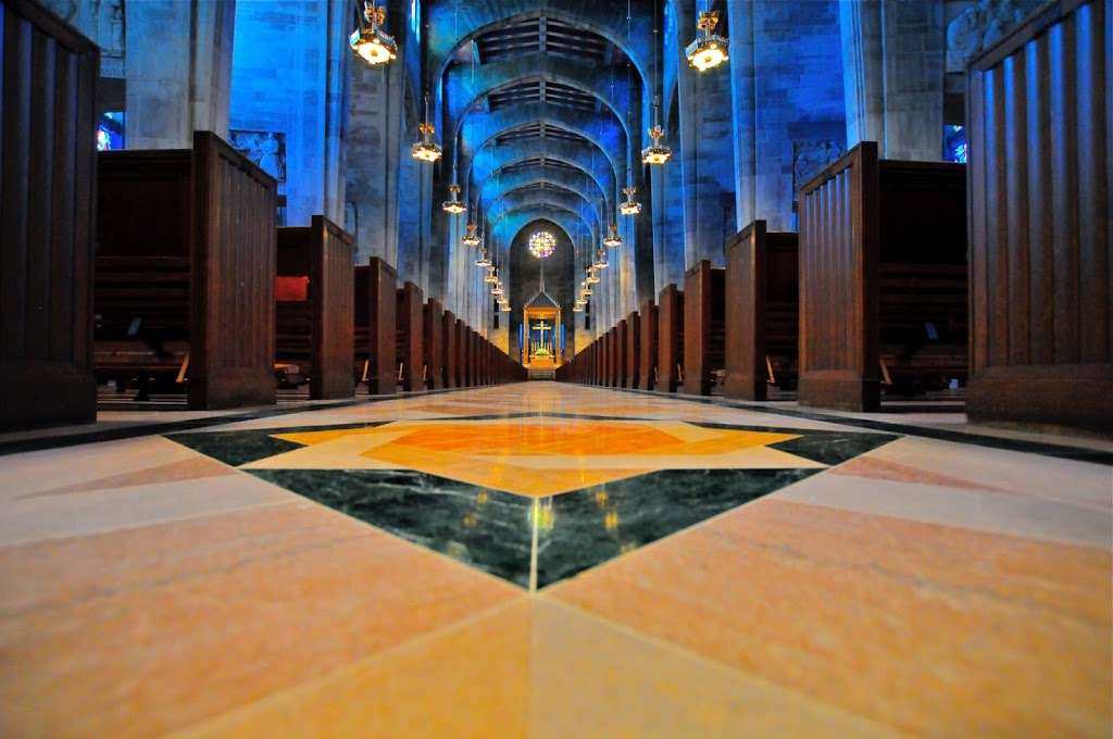 Cathedral of Mary Our Queen | 5200 N Charles St, Baltimore, MD 21210, USA | Phone: (410) 464-4000