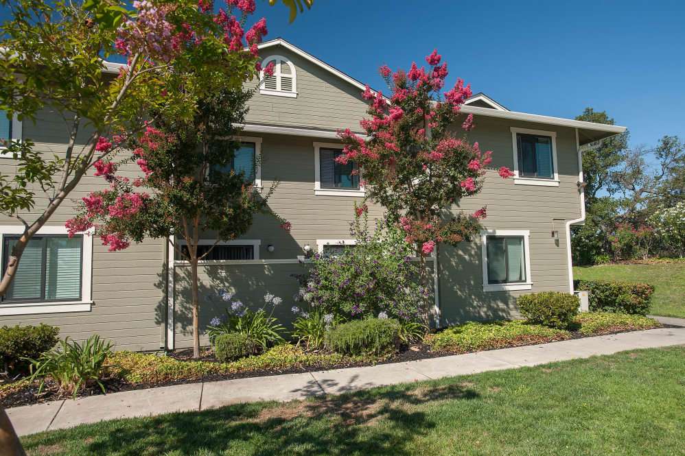 Ridgecrest Apartment Homes | 3430 Vista Oaks Dr, Martinez, CA 94553 | Phone: (925) 236-0964