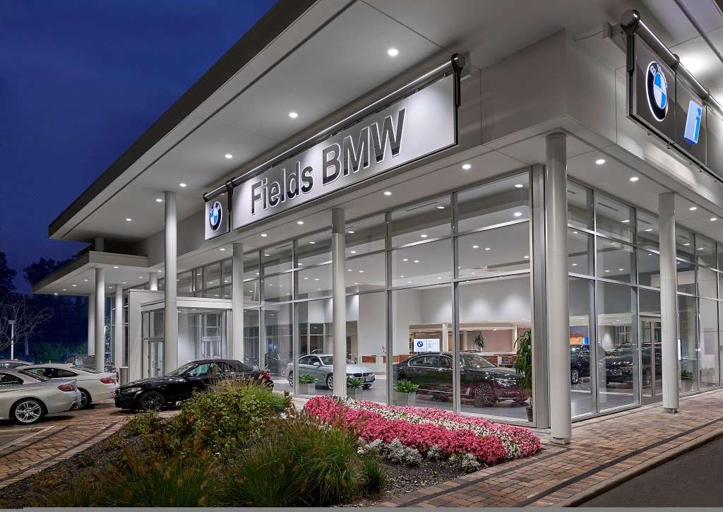 Fields BMW Northfield | 700 Frontage Rd, Northfield, IL 60093, USA | Phone: (847) 441-5300