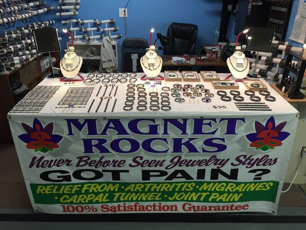 Magnet Rocks | 1425 Tomoka Farms Rd, Daytona Beach, FL 32124, USA | Phone: (920) 246-8173