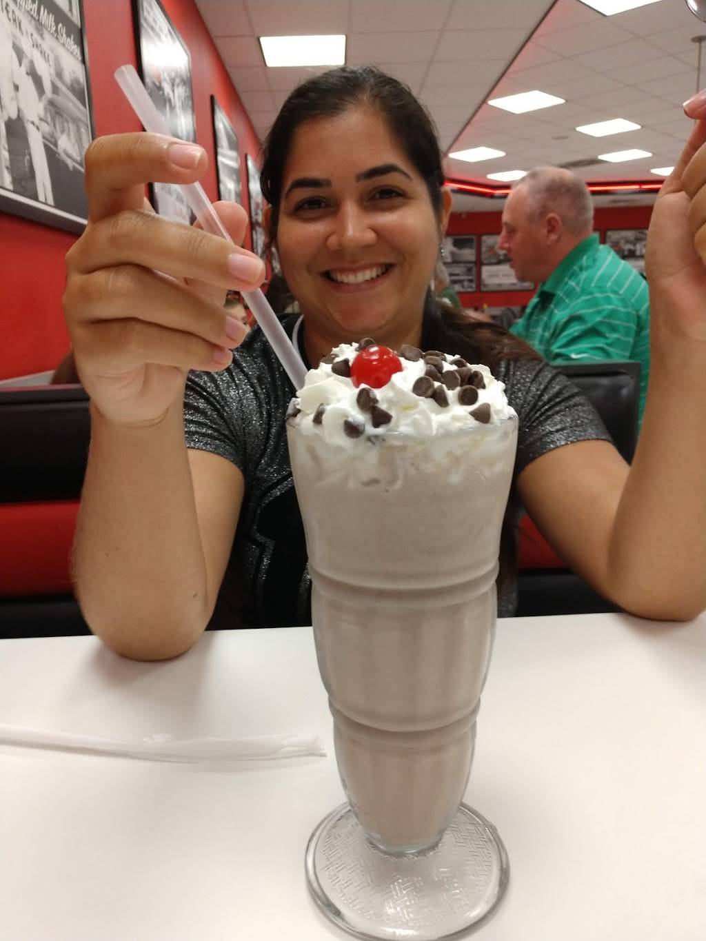 Steak n Shake | 12163 S Apopka Vineland Rd, Orlando, FL 32836 | Phone: (407) 238-9550