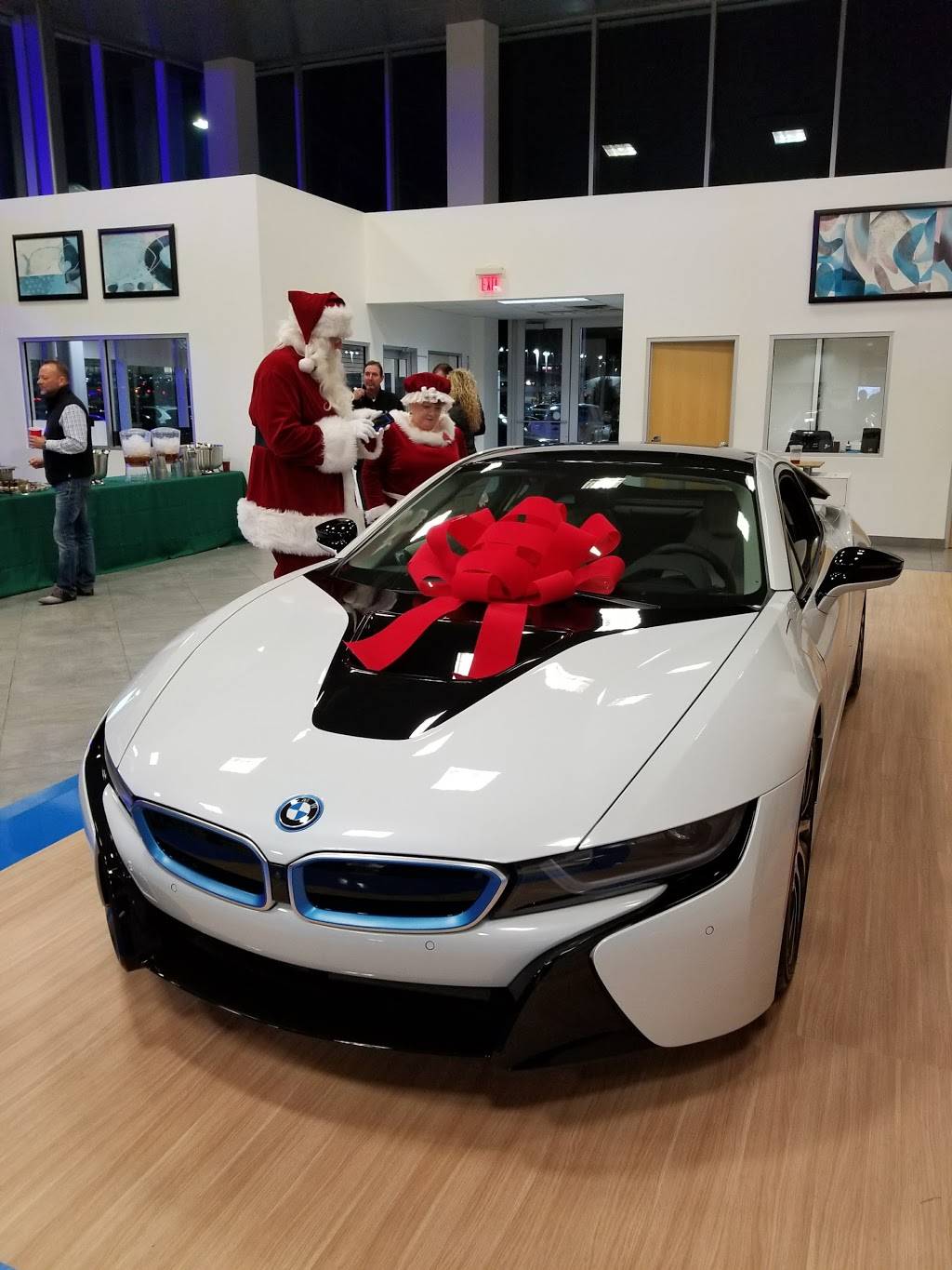 BMW of Tulsa | 9702 S Memorial Dr, Tulsa, OK 74133, USA | Phone: (918) 663-4444