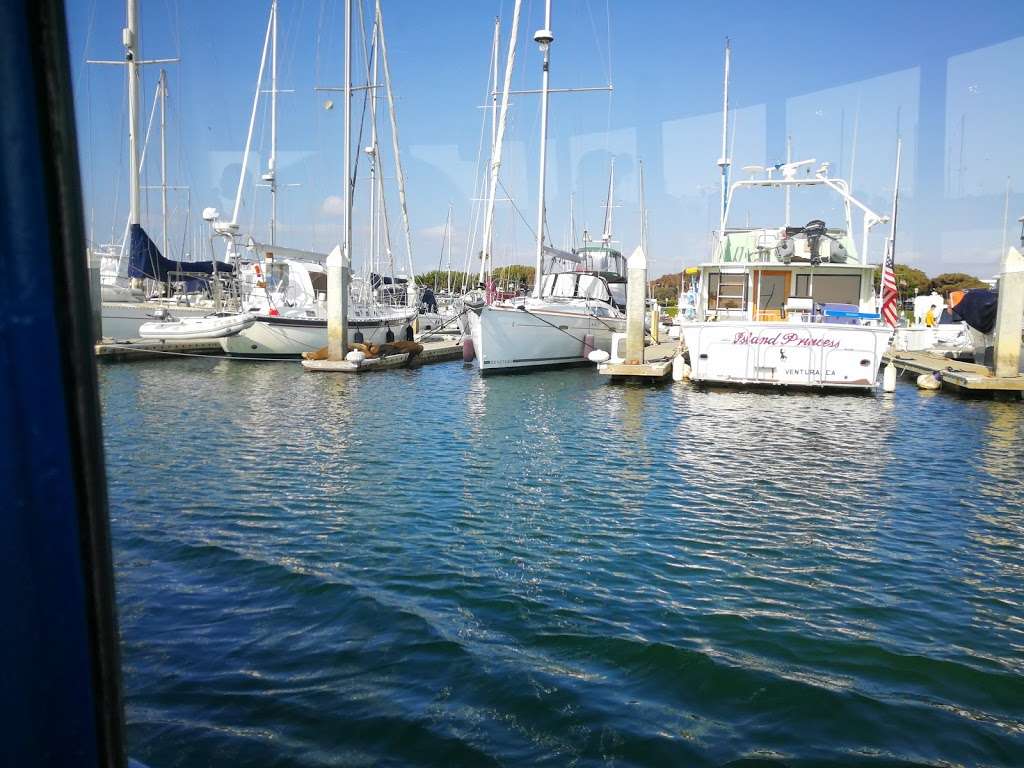 Boatel B & B On the Water | 1583 Spinnaker Dr, Ventura, CA 93001, USA | Phone: (805) 598-2628