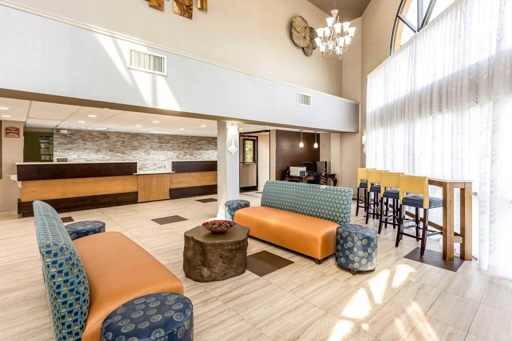 Quality Inn At The Park | 3560 Lakemont Blvd, Fort Mill, SC 29708, USA | Phone: (803) 548-0100