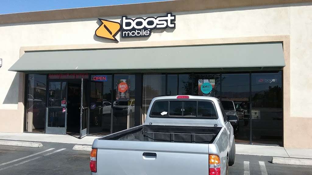 Boost Mobile | 20920 Bear Valley Rd, Apple Valley, CA 92308, USA | Phone: (760) 646-9136
