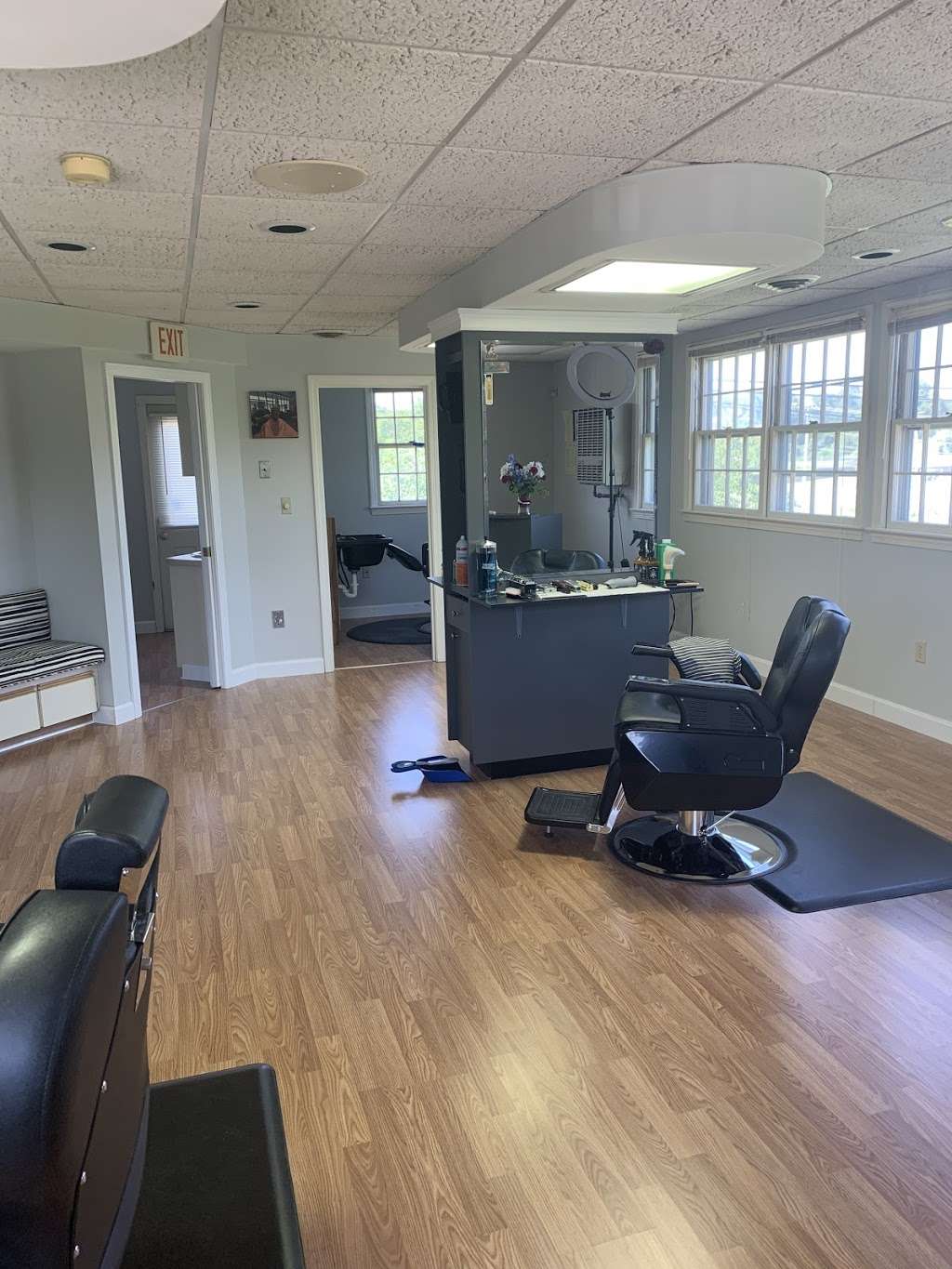Your Brothers Barbershop | 4 Peabody Annex Rd, Derry, NH 03038, USA | Phone: (603) 818-4268