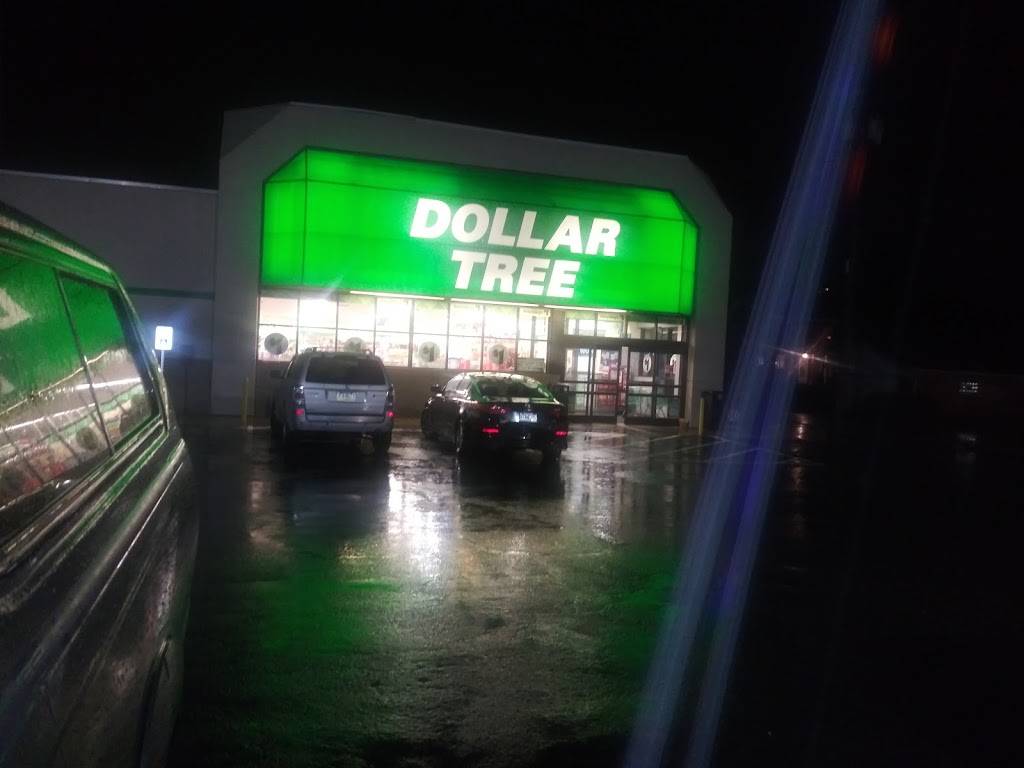 Dollar Tree | 1615 Lincoln Way, White Oak, PA 15131, USA | Phone: (412) 896-2002