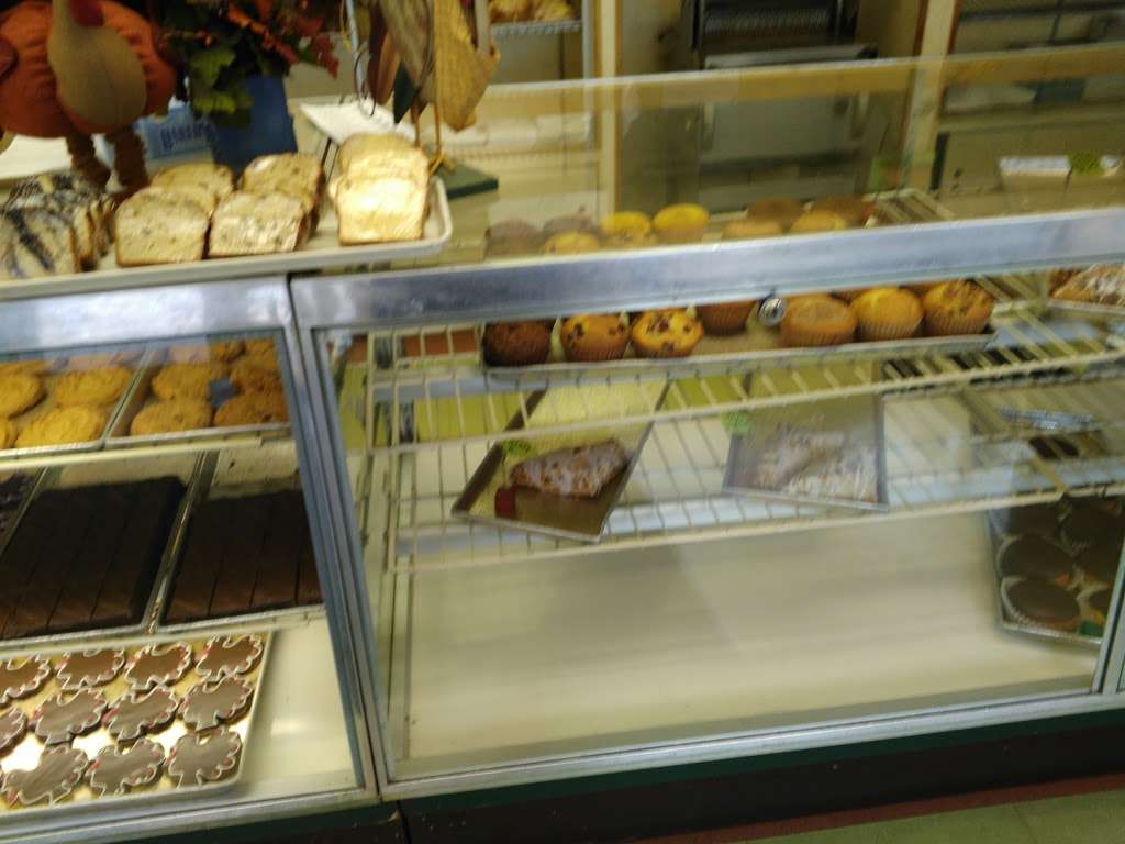 Pastries by Kay | 7332 Madison St, Forest Park, IL 60130 | Phone: (708) 366-3669