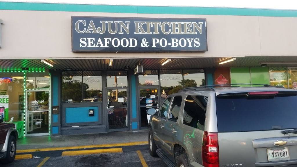 Cajun Kitchen Seafood & Poboys | 7933 E Airline Hwy, Metairie, LA 70003, USA | Phone: (504) 533-9155