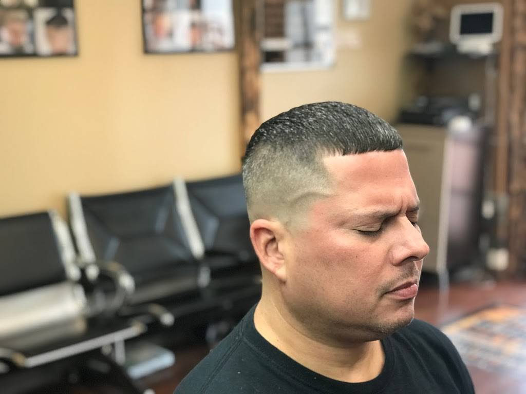 Executive Barber Studio | 4502 W Village Dr, Tampa, FL 33624, USA | Phone: (813) 374-8438