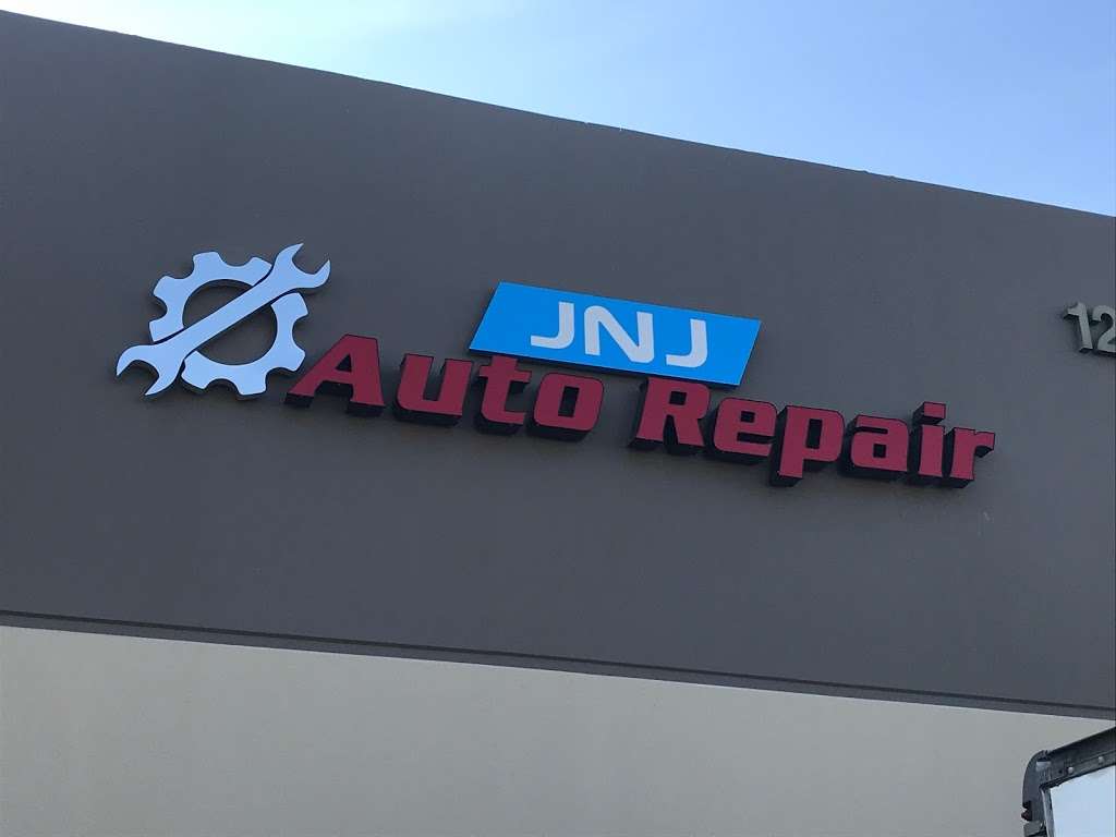 JNJ Auto Repair | 12987 Los Nietos Rd, Santa Fe Springs, CA 90670, USA | Phone: (562) 777-7225