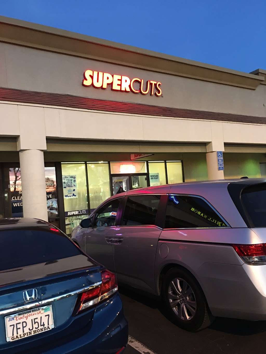 Supercuts | 27659 Bouquet Canyon Rd, Saugus, CA 91350, USA | Phone: (661) 296-5256