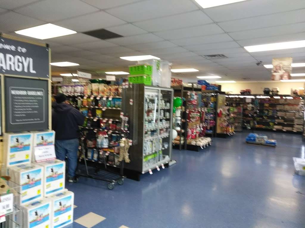 Pet Supplies Plus | 1310 Blue Valley Dr, Pen Argyl, PA 18072, USA | Phone: (610) 863-0465