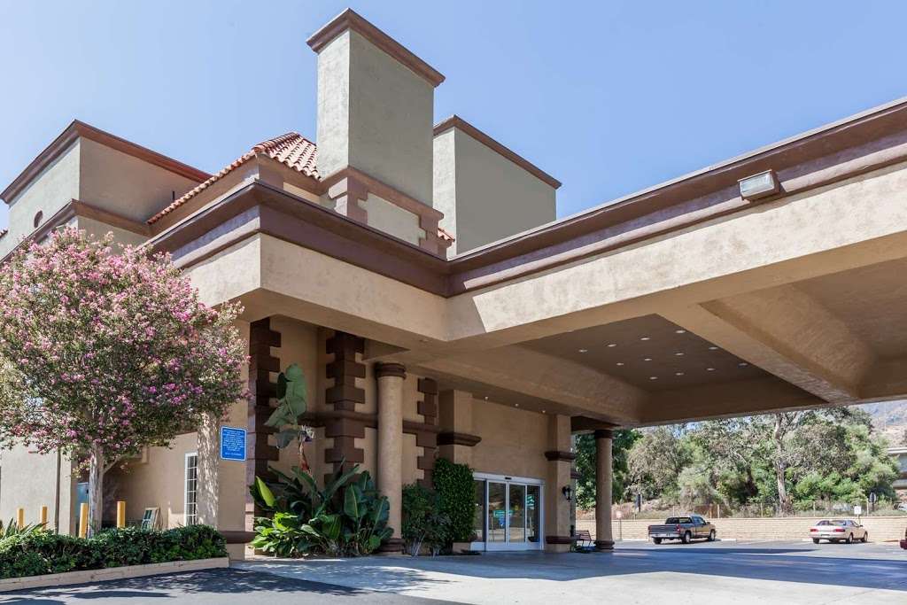 Travelodge Sylmar CA | 14955 Roxford St, Sylmar, CA 91342 | Phone: (818) 639-3726