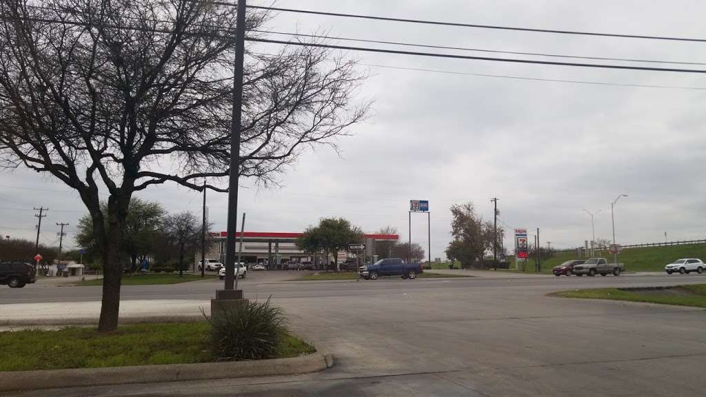 Exxon | 5242 Rigsby Ave, San Antonio, TX 78222, USA | Phone: (210) 648-0041