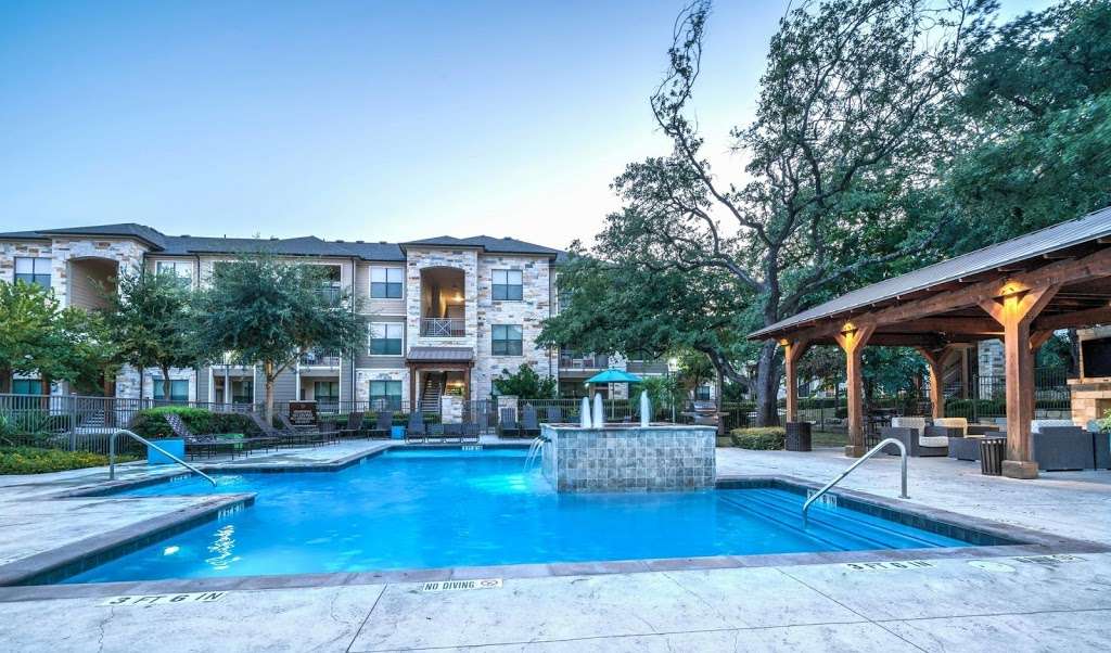 Westover Oaks Apartments | 7727 Potranco Rd, San Antonio, TX 78251, USA | Phone: (210) 762-5348