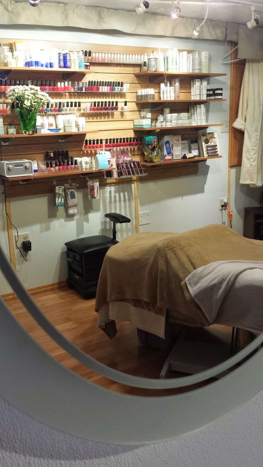 A-Skin Care Salon | 120 Seminole Ave, Waltham, MA 02451, USA | Phone: (781) 373-9260