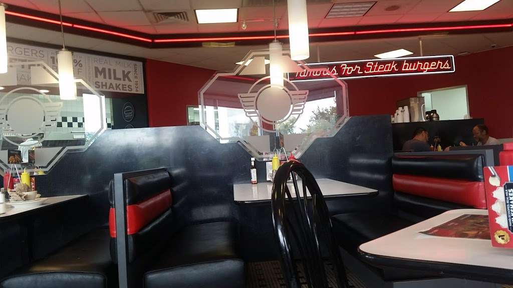 Steak n Shake | 6208 Cambridge Way, Plainfield, IN 46168 | Phone: (317) 838-0280