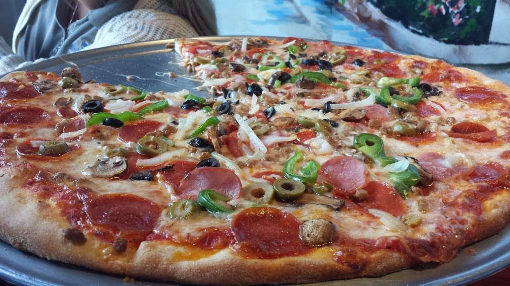 Mamma Mias Pizza & Pasta | 8200 Spencer Hwy, Pasadena, TX 77505, USA | Phone: (281) 479-4477