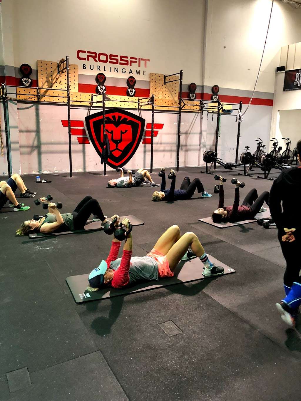 Crossfit Burlingame - San Mateo | 345 N Amphlett Blvd, San Mateo, CA 94401, USA | Phone: (650) 434-2324