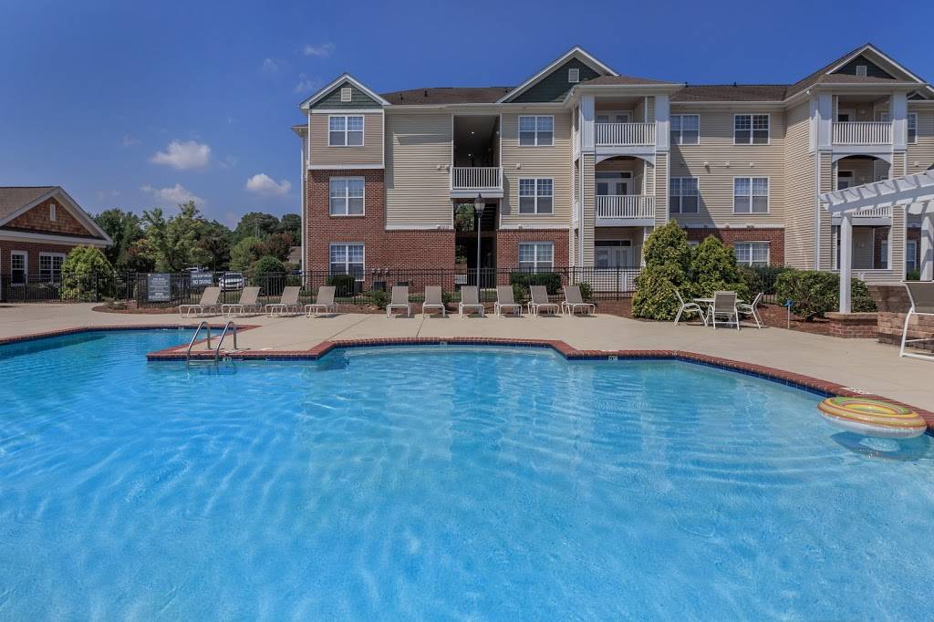 Mallard Glen | 2002 Laysan Teal Ln, Charlotte, NC 28262, USA | Phone: (704) 769-2568