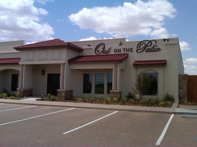 Out on the Patio | 12308 Slide Rd, Lubbock, TX 79424, USA | Phone: (806) 368-9032
