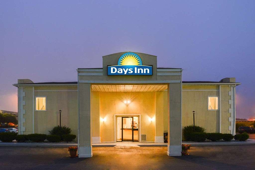 Days Inn by Wyndham Indianapolis East Post Road | 2150 N Post Rd, Indianapolis, IN 46219 | Phone: (317) 643-7487