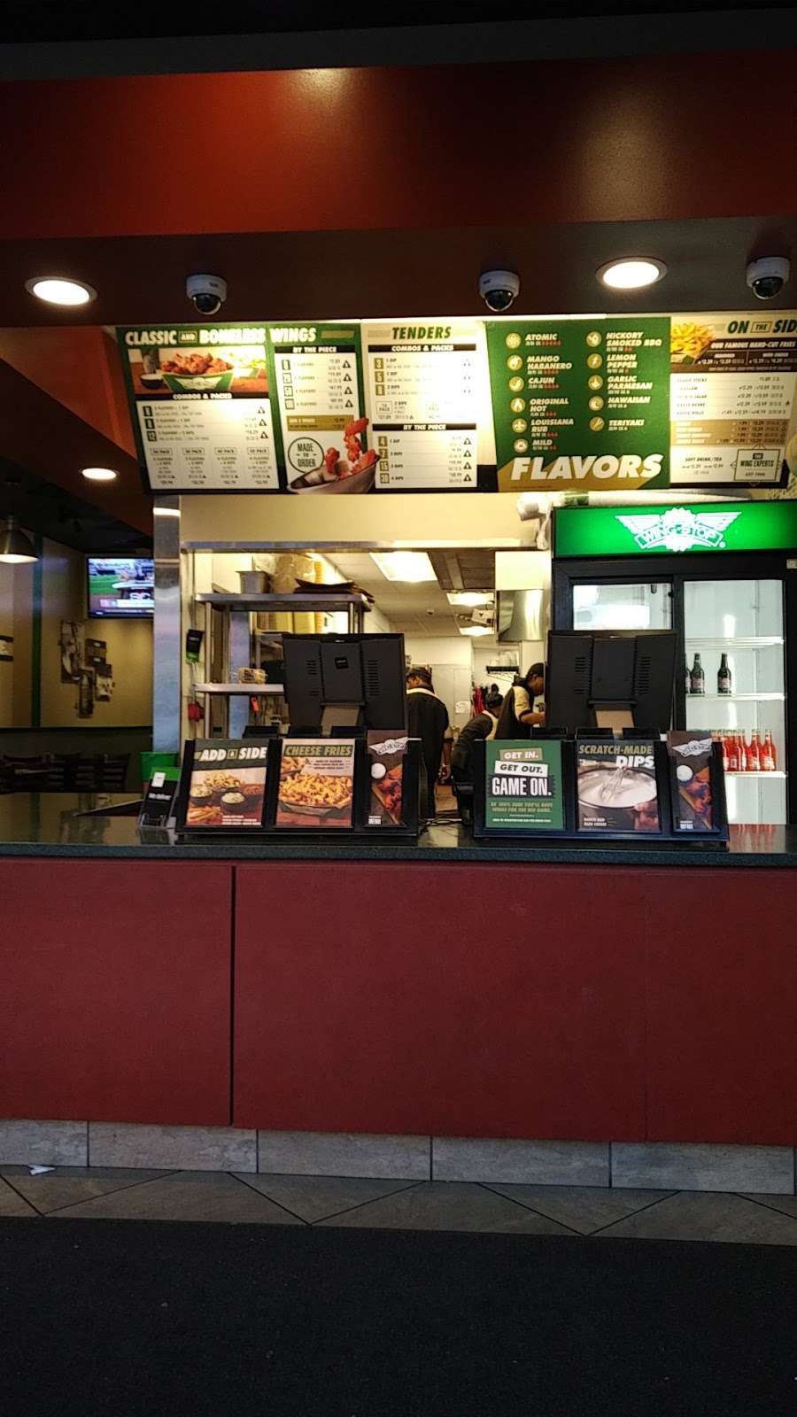 Wingstop | 88 E Burnside Ave, The Bronx, NY 10453 | Phone: (917) 737-7000