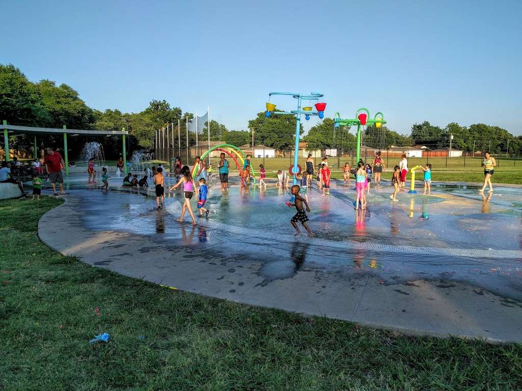 Ferguson Park | 1900 Gross Rd, Dallas, TX 75228, USA | Phone: (661) 585-8907