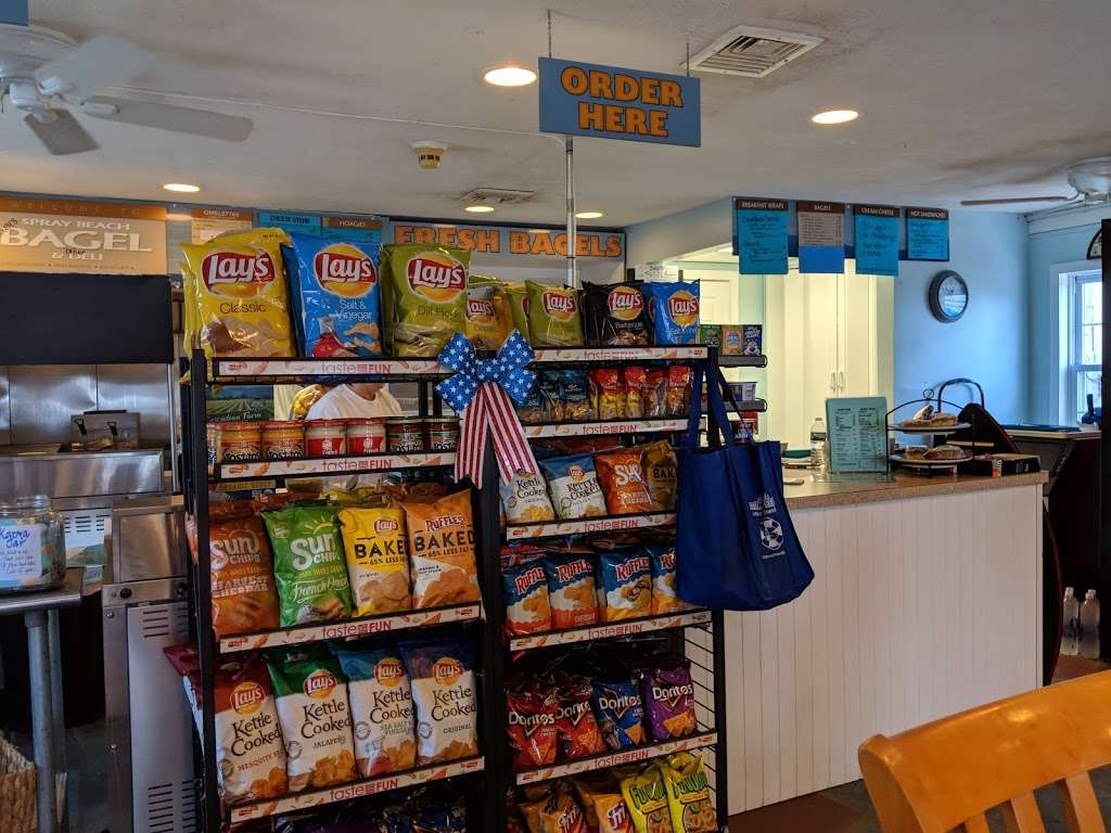 Spray Beach Bagels & Deli | 2611 Long Beach Blvd, Long Beach Township, NJ 08008, USA | Phone: (609) 492-6800