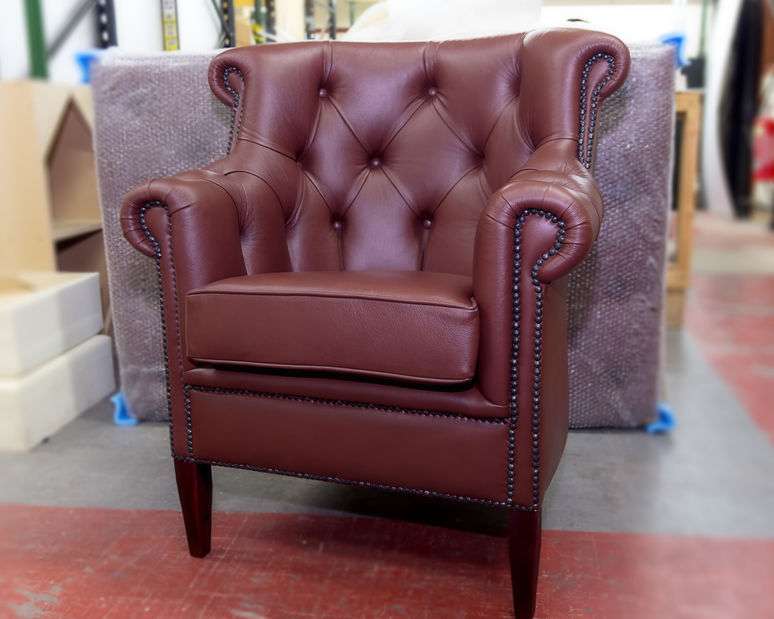 Penelopea Upholstery and Draperies | 216 1st St NW, Carmel, IN 46032, USA | Phone: (317) 828-7019