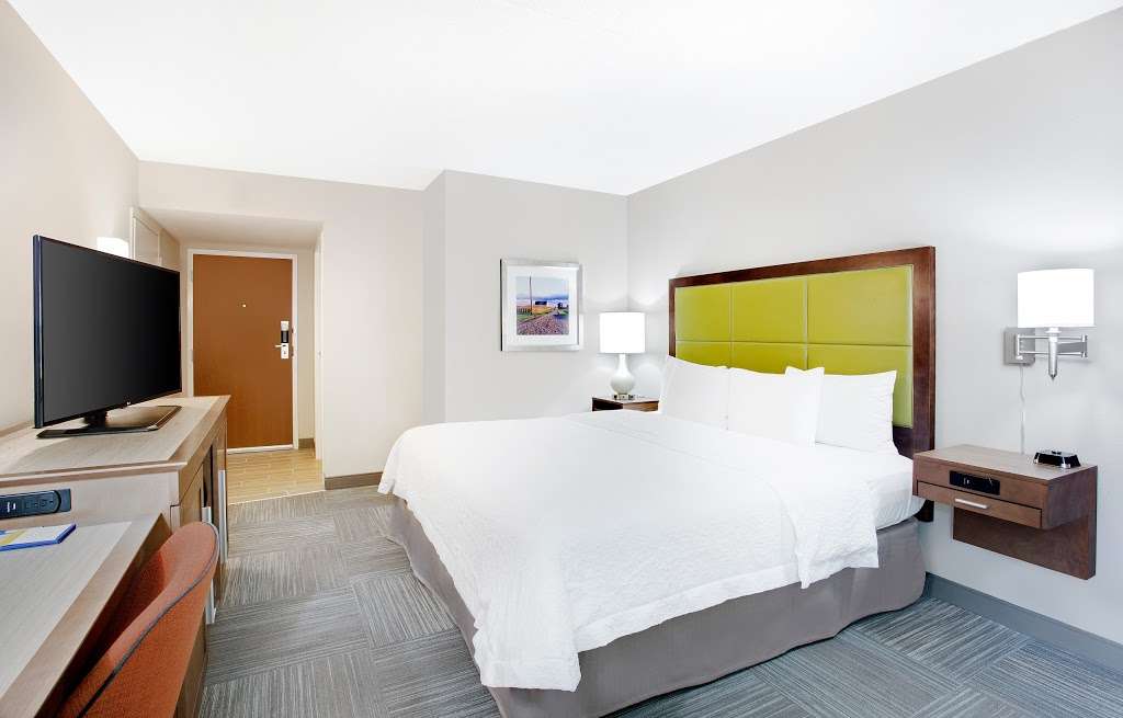 Hampton Inn Lancaster | 545 Greenfield Rd, Lancaster, PA 17601, USA | Phone: (717) 299-1200