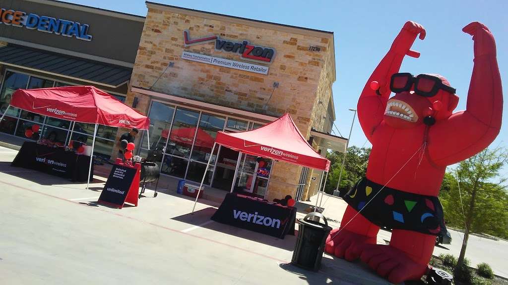 Verizon | LA Fitness Plaza, 17230 Bulverde Rd STE #118, San Antonio, TX 78247, USA | Phone: (210) 381-2487