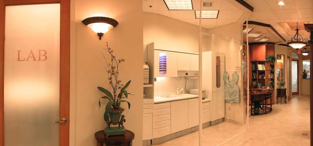 Zarina Staller Dentistry | 16950 Jog Rd #106, Delray Beach, FL 33446, USA | Phone: (561) 638-3007