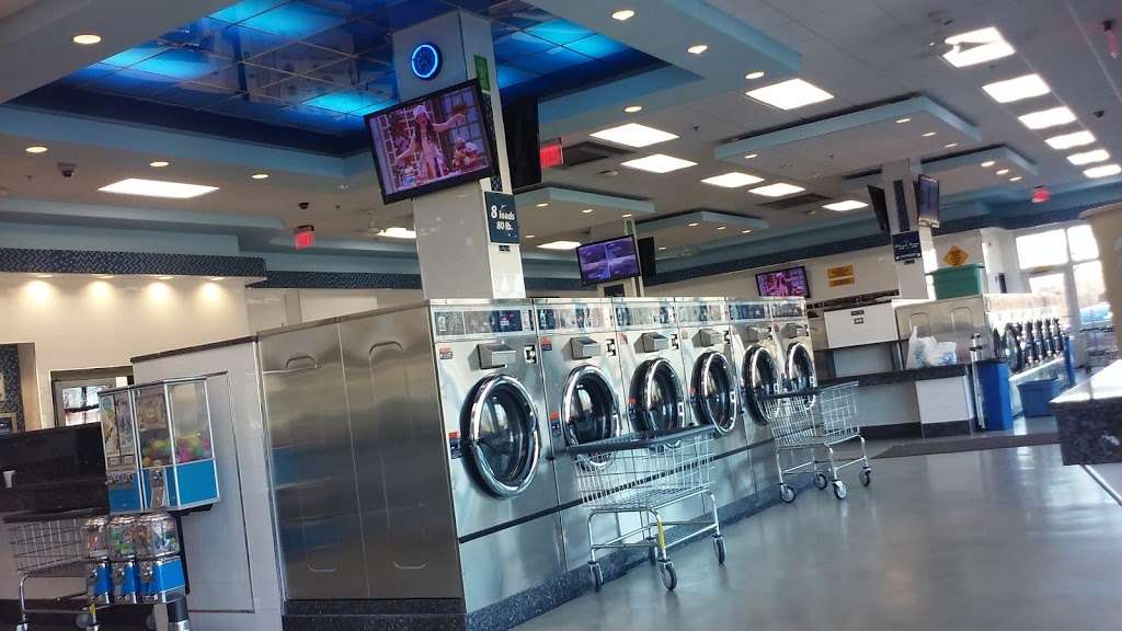 24 Hour Laundry Depot | 1030 N Cedar Lake Rd, Round Lake Beach, IL 60073 | Phone: (847) 201-7416