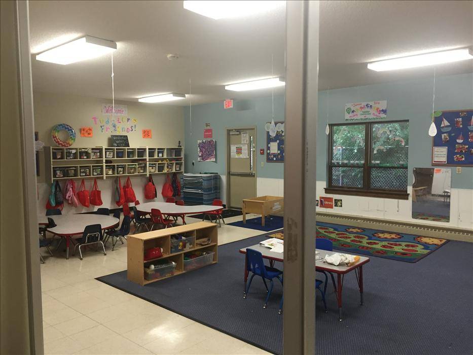 Lexington Avenue KinderCare | 3420 Lexington Ave N, Shoreview, MN 55126 | Phone: (651) 482-7689