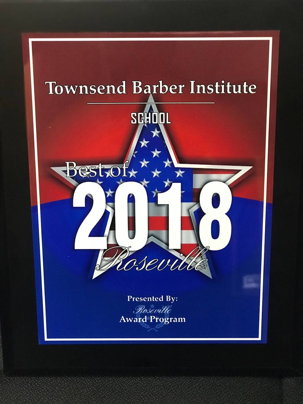 Townsend Barber Institute | 694 County B Rd W, Roseville, MN 55113, USA | Phone: (651) 330-9098