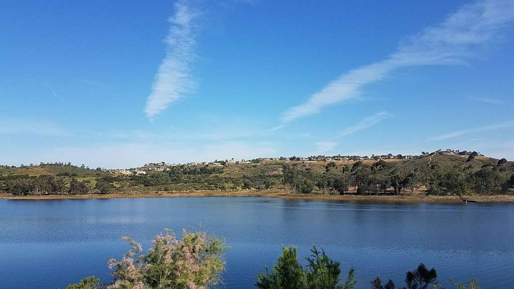 Lake Miramar Concession | 10710 Scripps Lake Dr, San Diego, CA 92131, USA | Phone: (858) 527-1722