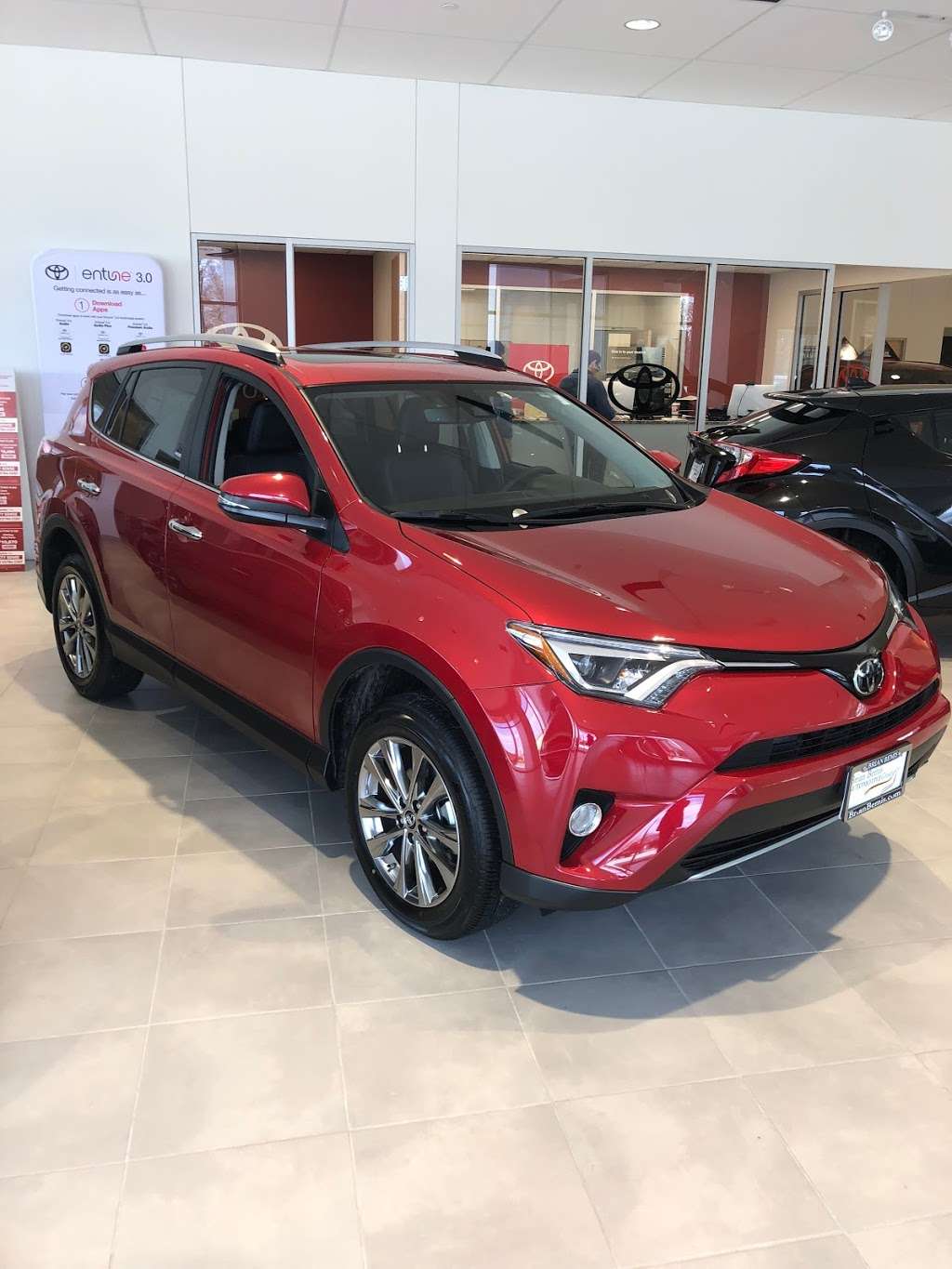 Toyota of DeKalb | 1890 Sycamore Rd, DeKalb, IL 60115, USA | Phone: (815) 748-7300