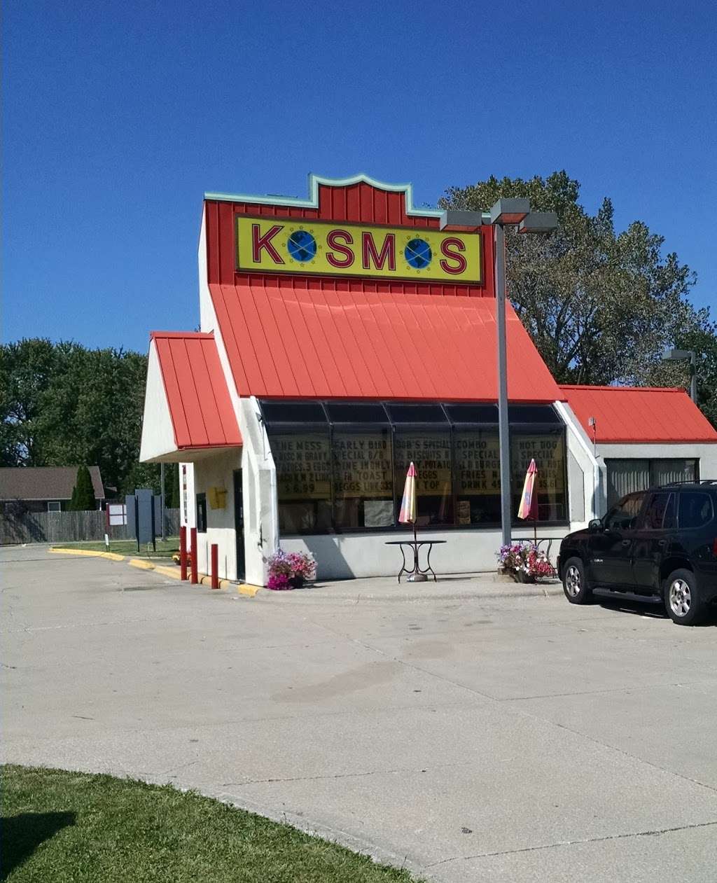 Kosmos | 2007 Calumet Ave, Valparaiso, IN 46383, USA | Phone: (219) 548-8400